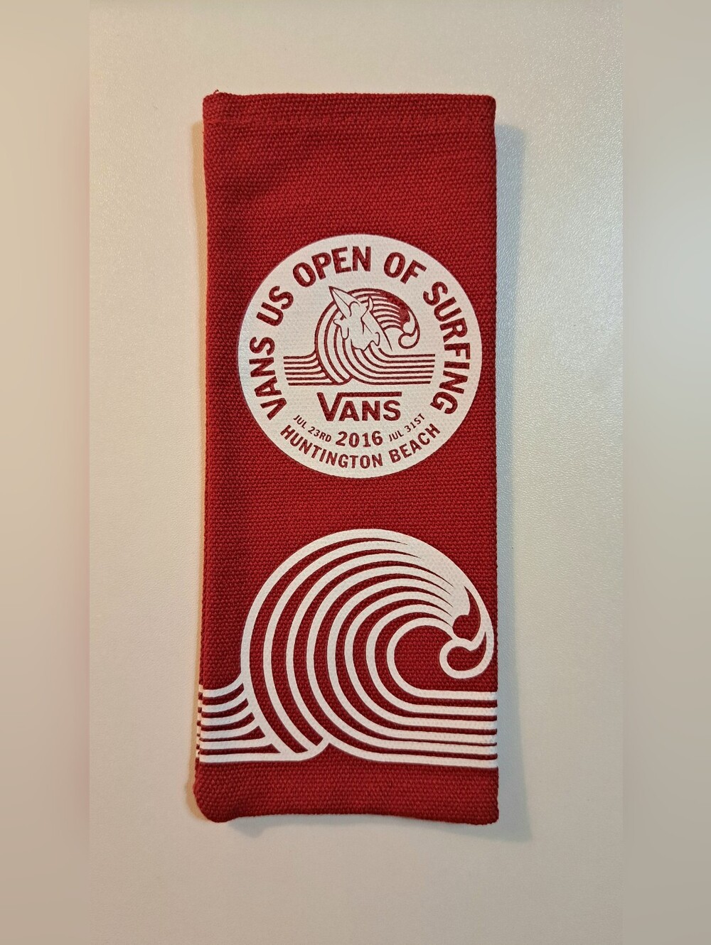 Red Vans US Open of Surfing 2016 Microfiber Cloth Case